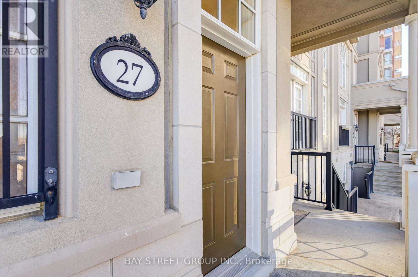Property at 27 ROUGE VALLEY DRIVE W image 3