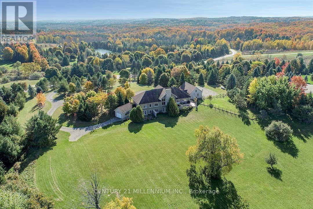 4 Flaherty Lane, Caledon, Ontario  L7K 2P3 - Photo 7 - W12068134