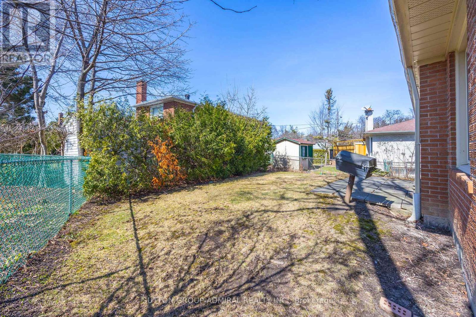 20 Mango Drive, Toronto, Ontario  M2K 2G1 - Photo 44 - C12068156