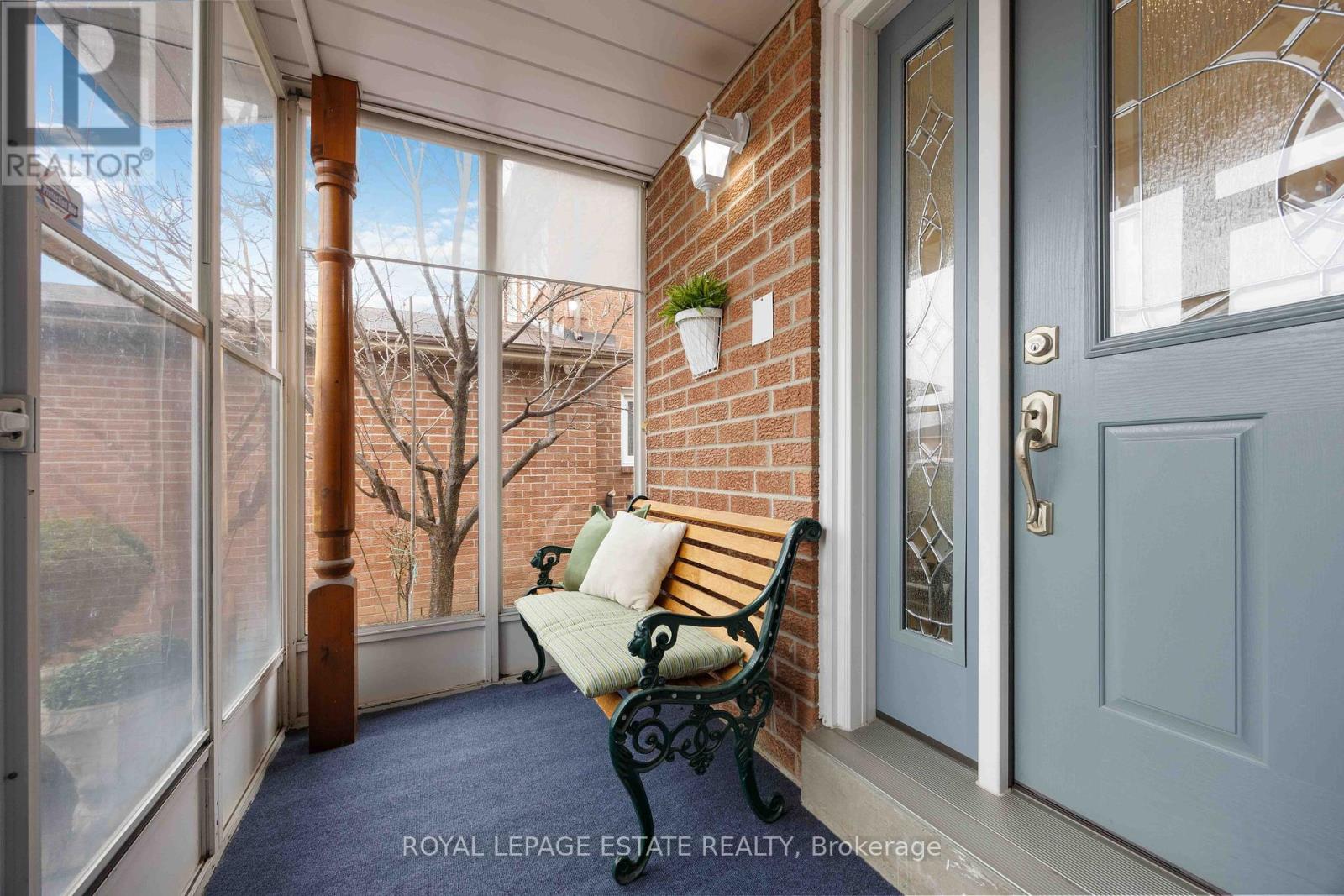 Property at 124 GLEN SHIELDS AVENUE image 3