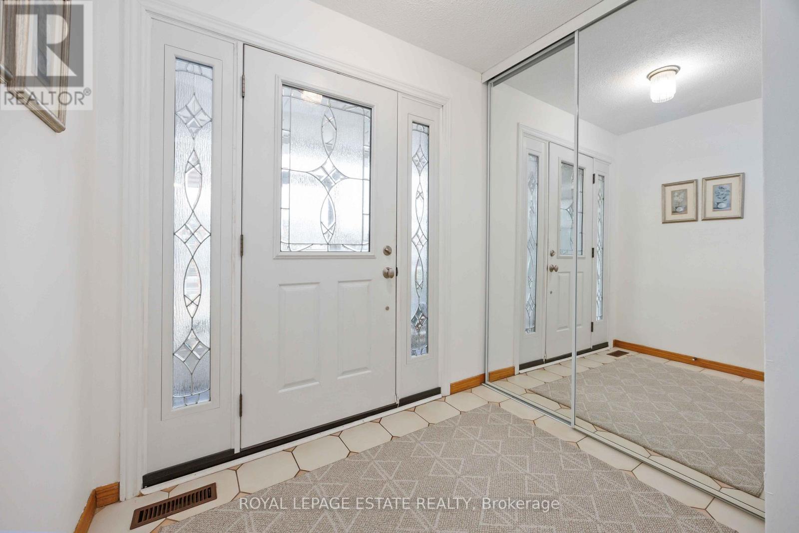 Property at 124 GLEN SHIELDS AVENUE image 4