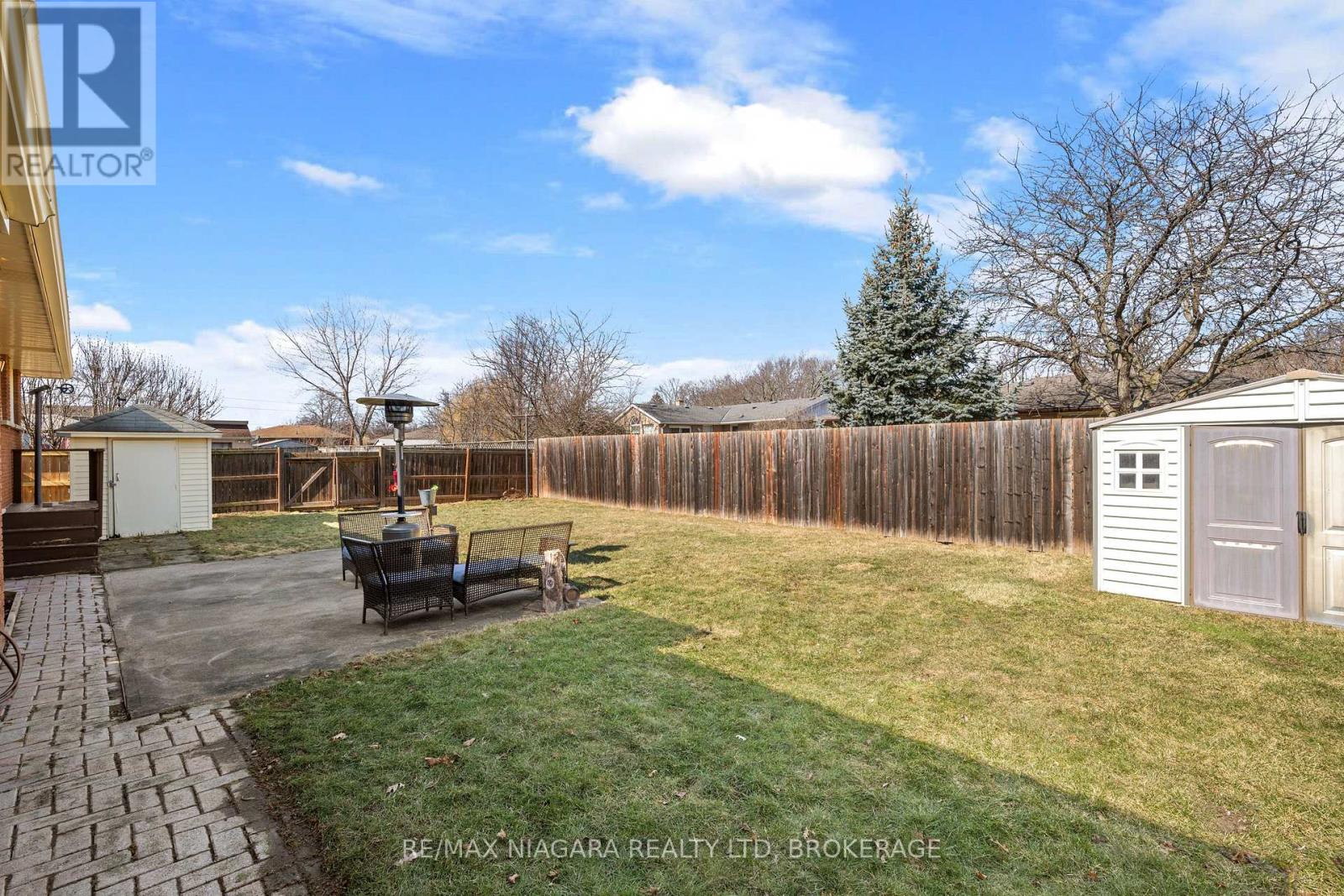 Property at 39 VIKING DRIVE image 5