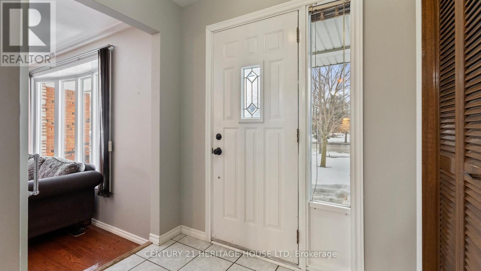 Property at 195 PARIS ROAD image 3