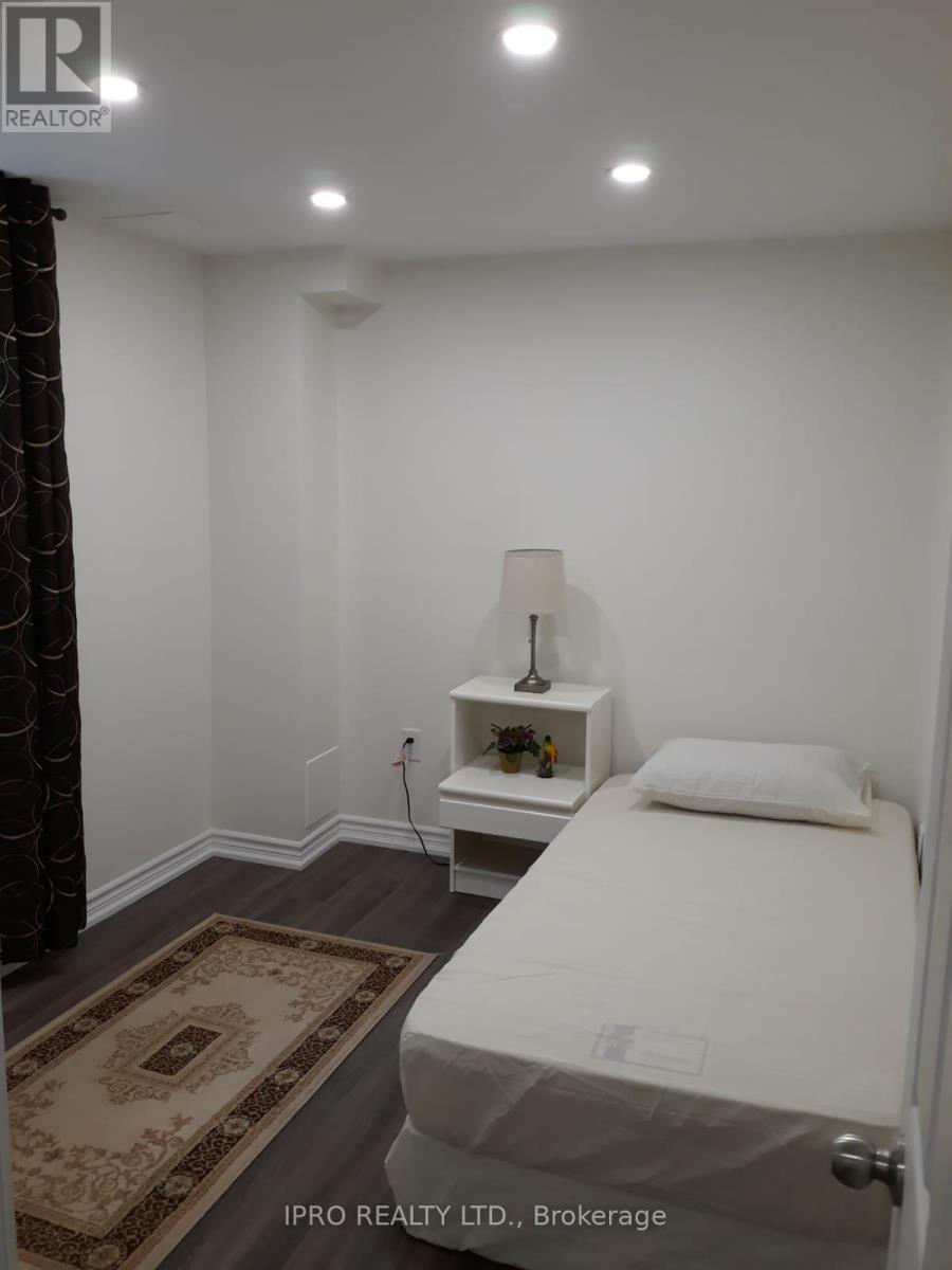 Bsmt - 4039 Coachman Circle, Mississauga, Ontario  L5M 6Y5 - Photo 15 - W12066322