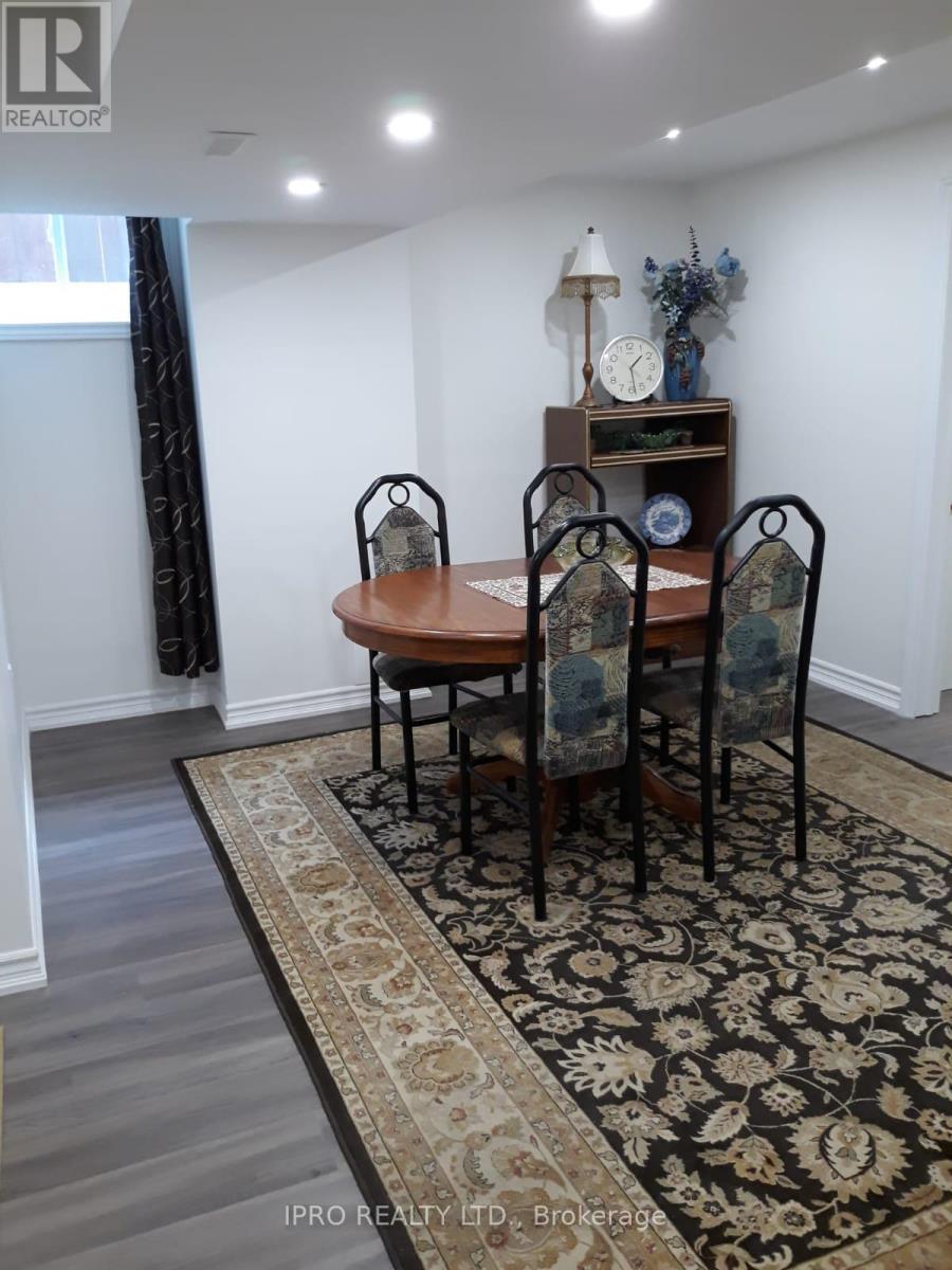 Bsmt - 4039 Coachman Circle, Mississauga, Ontario  L5M 6Y5 - Photo 6 - W12066322