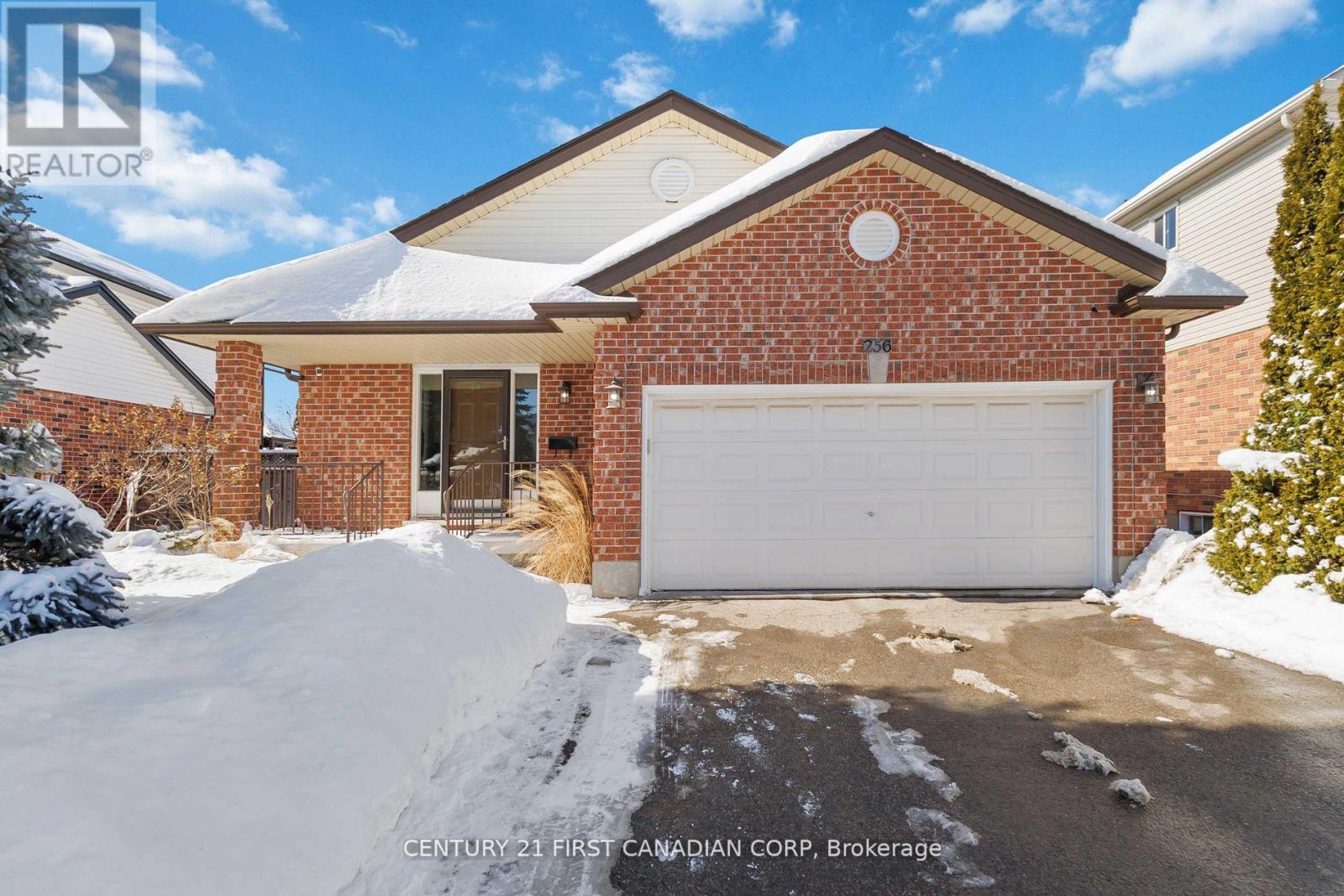 Property at 256 WHITESANDS DRIVE image 3