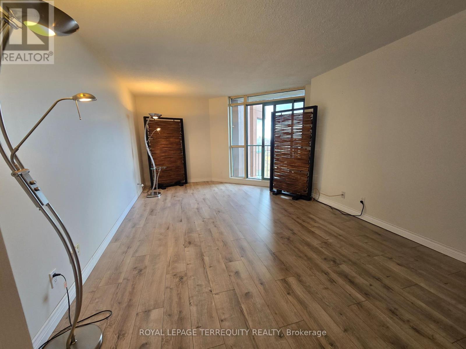 1209 - 61 Markbrook Lane, Toronto, Ontario  M9V 5E7 - Photo 10 - W12065154