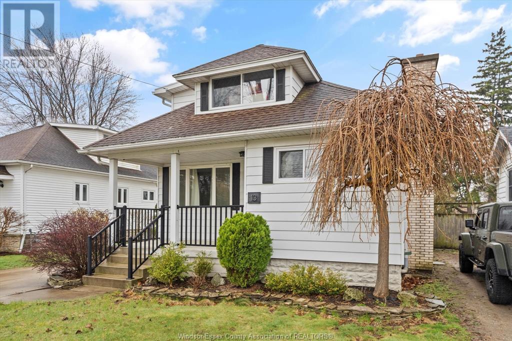 Property at 13 BAIRD AVENUE image 3