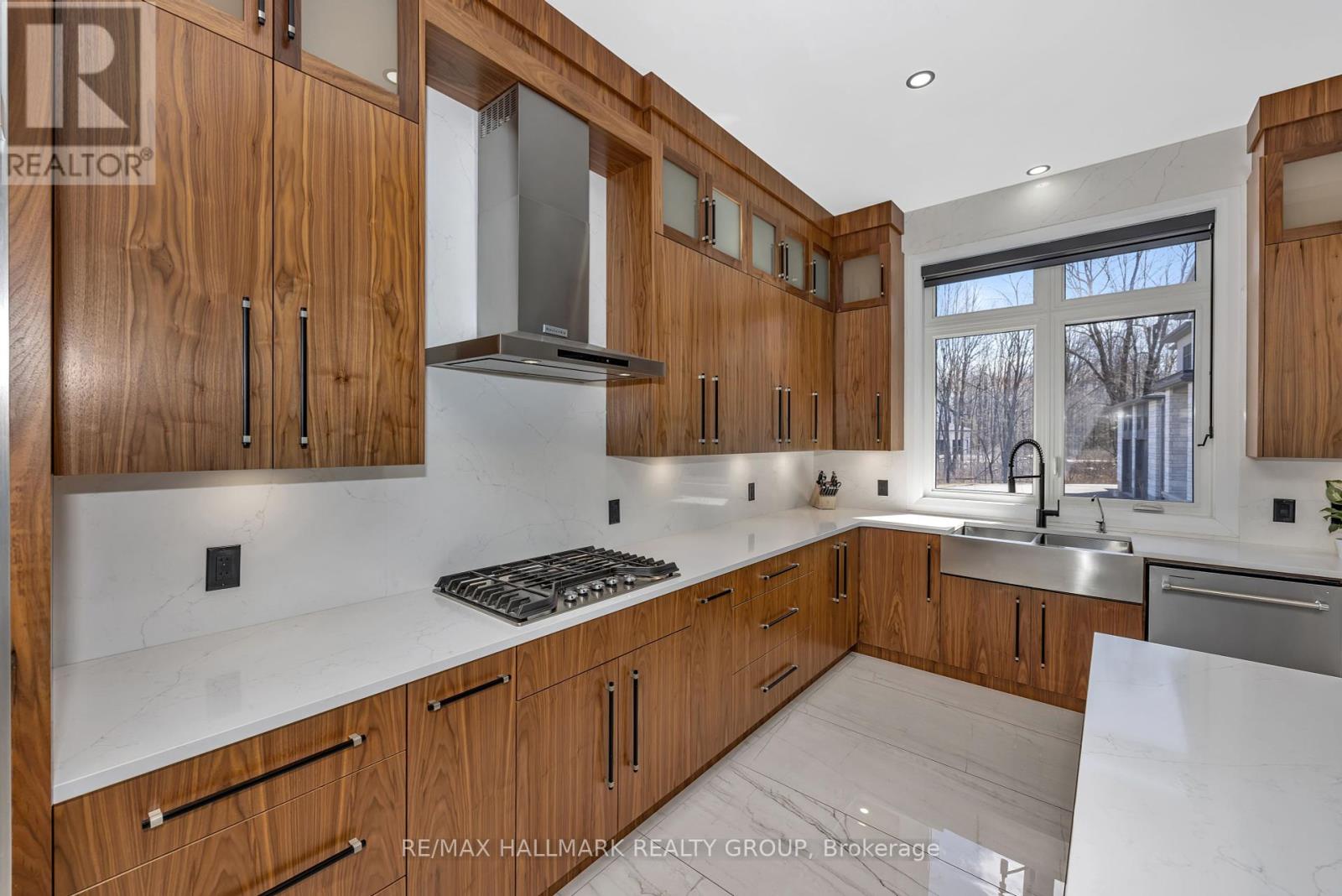 595 Shoreway Drive, Ottawa, Ontario  K4P 0G3 - Photo 17 - X12068331