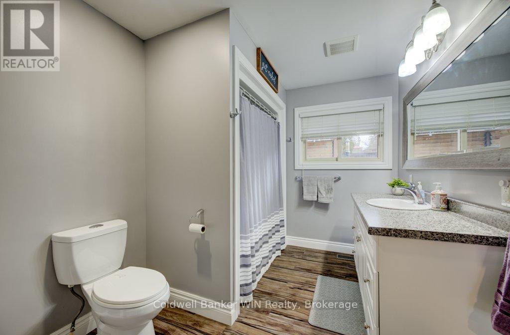 289 Birmingham Street E, Wellington North, Ontario  N0G 2L2 - Photo 14 - X12068306