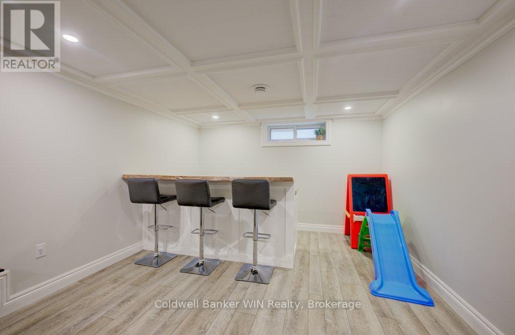 289 Birmingham Street E, Wellington North, Ontario  N0G 2L2 - Photo 22 - X12068306