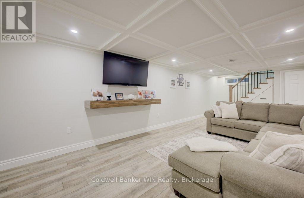 289 Birmingham Street E, Wellington North, Ontario  N0G 2L2 - Photo 25 - X12068306