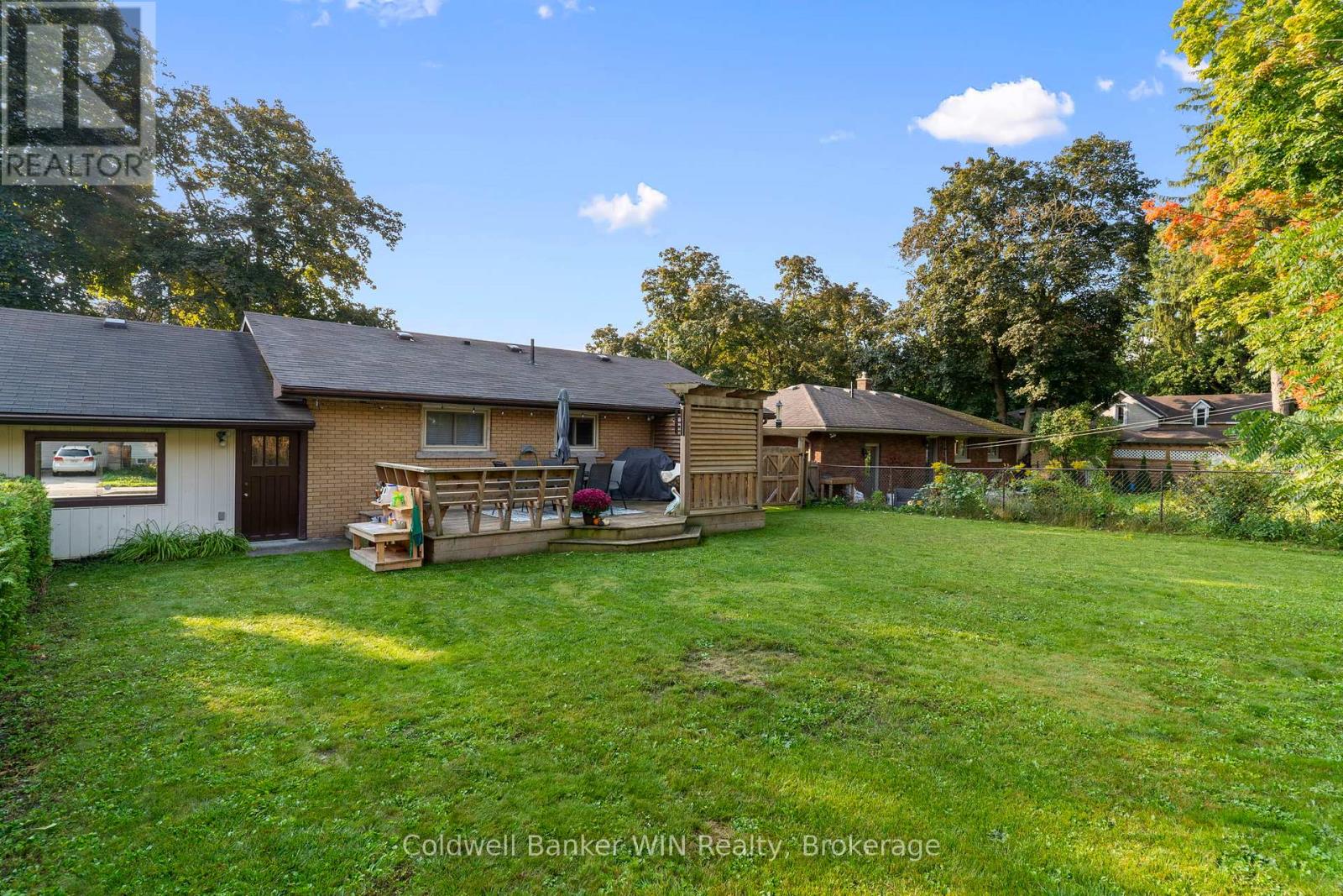 289 Birmingham Street E, Wellington North, Ontario  N0G 2L2 - Photo 34 - X12068306