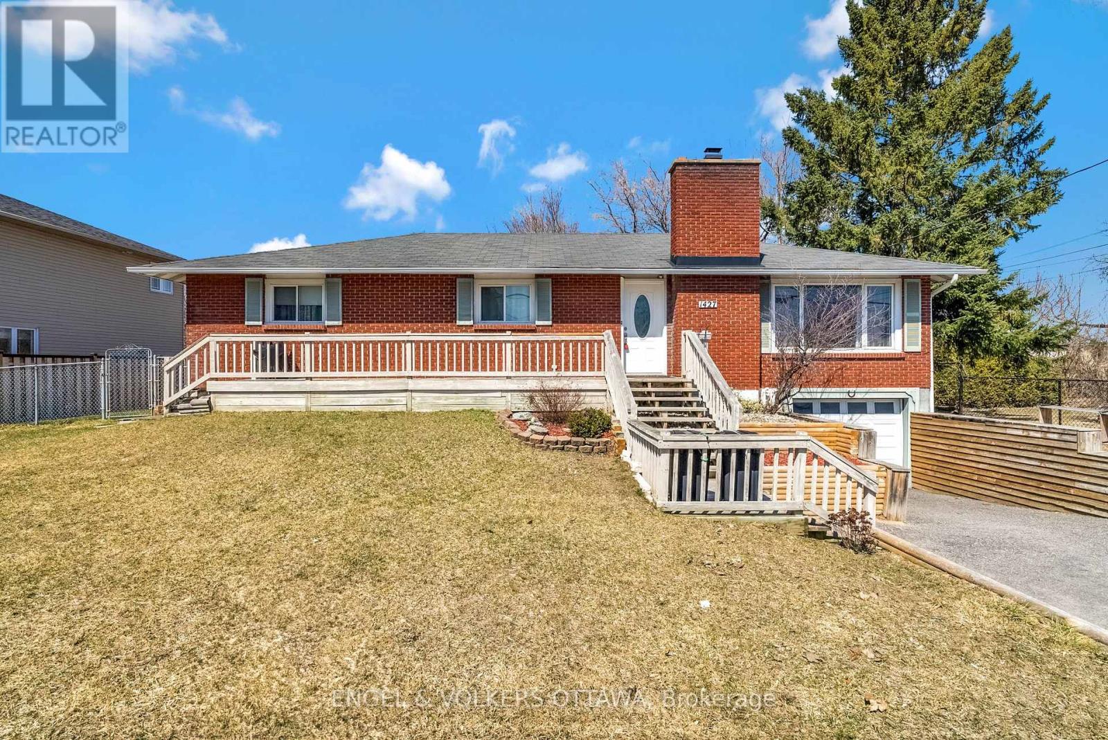Property at 1427 ROSEBELLA AVENUE image 1