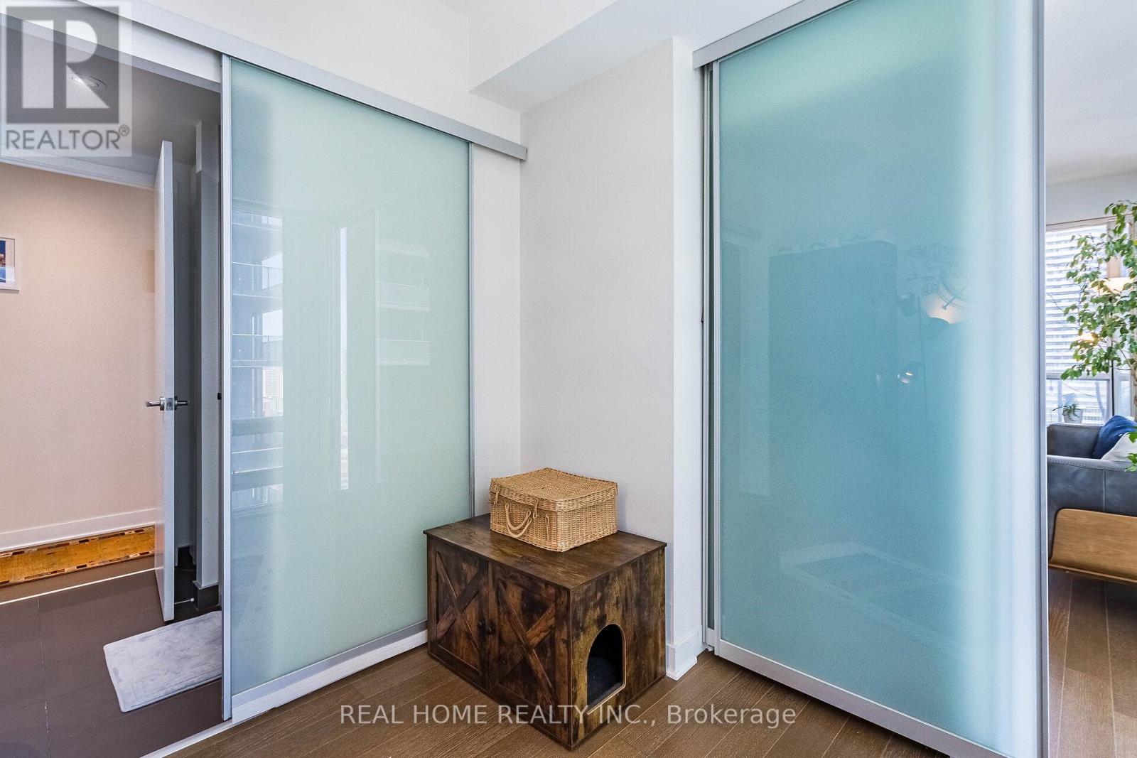 3408 - 15 Grenville Street, Toronto, Ontario  M4Y 0B9 - Photo 19 - C12068312