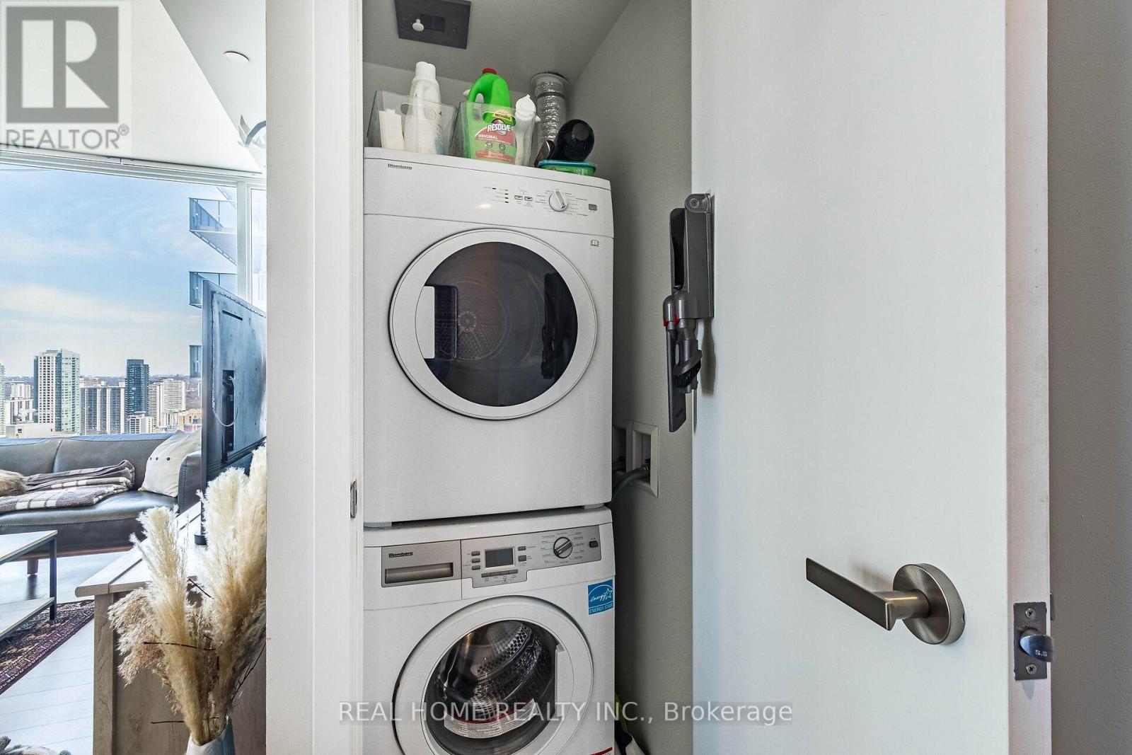 3408 - 15 Grenville Street, Toronto, Ontario  M4Y 0B9 - Photo 28 - C12068312