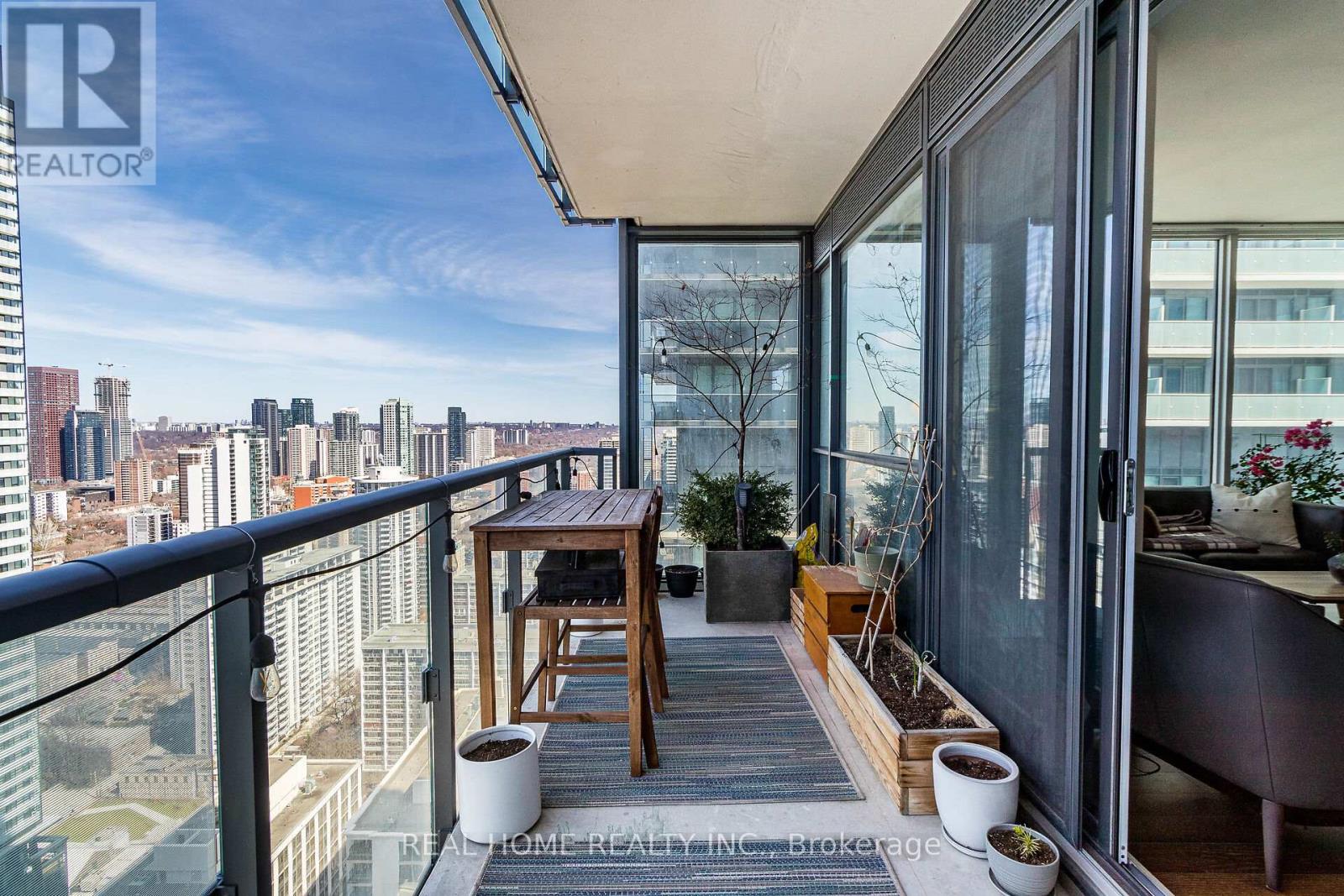 3408 - 15 Grenville Street, Toronto, Ontario  M4Y 0B9 - Photo 29 - C12068312