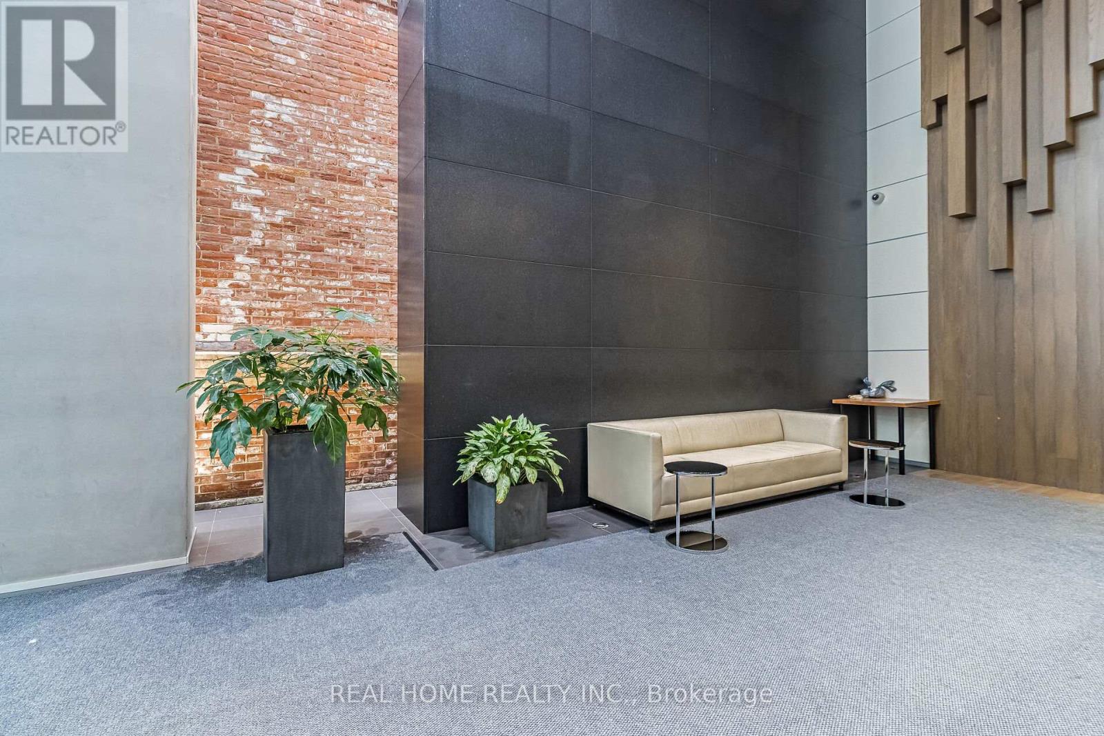 3408 - 15 Grenville Street, Toronto, Ontario  M4Y 0B9 - Photo 3 - C12068312