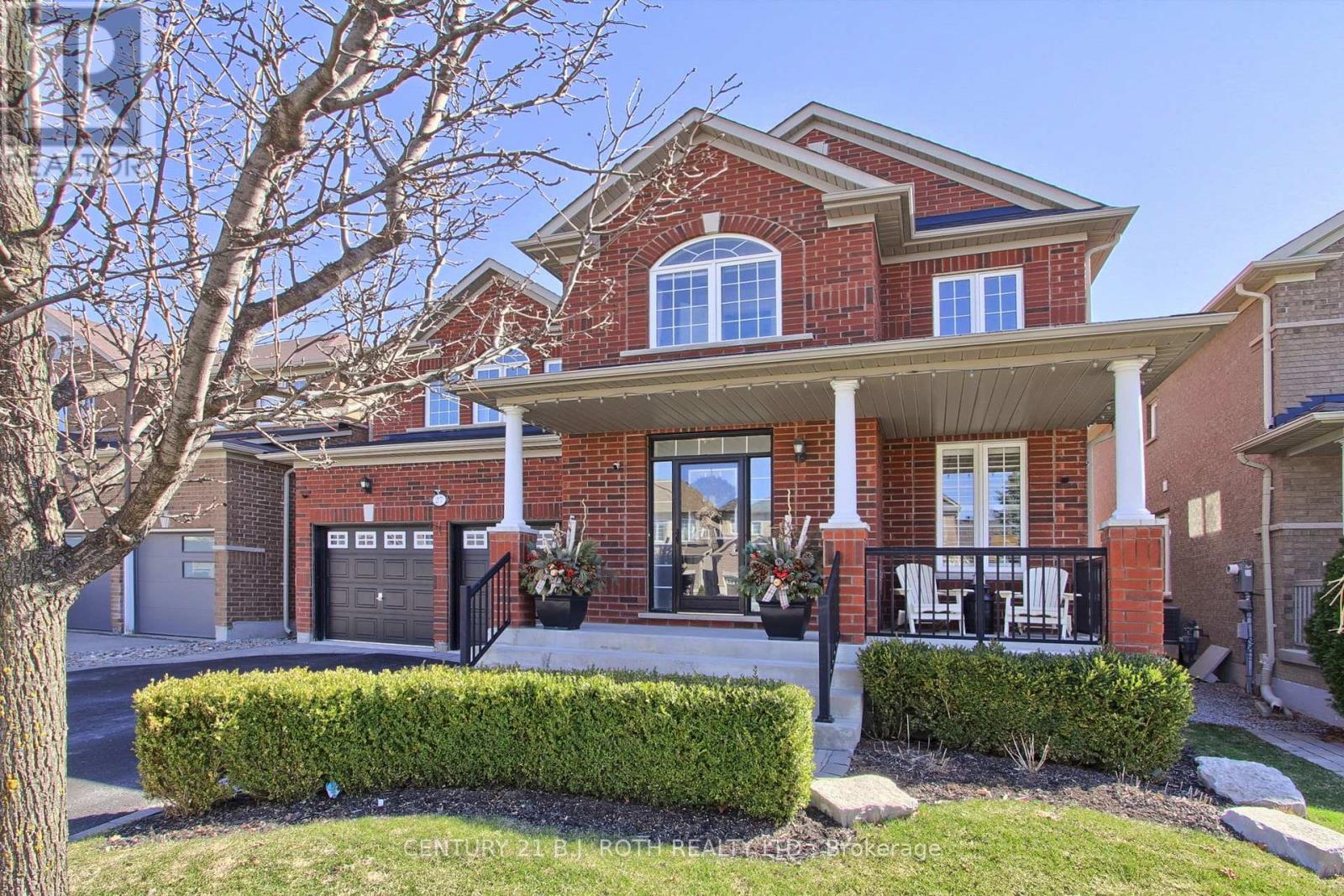 Property at 27 NICKLAUS DRIVE image 5