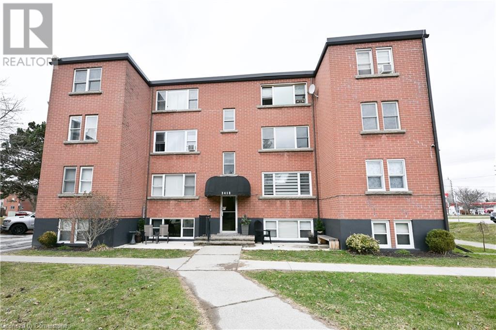 Property at 2418 NEW Street Unit# 11 image 5
