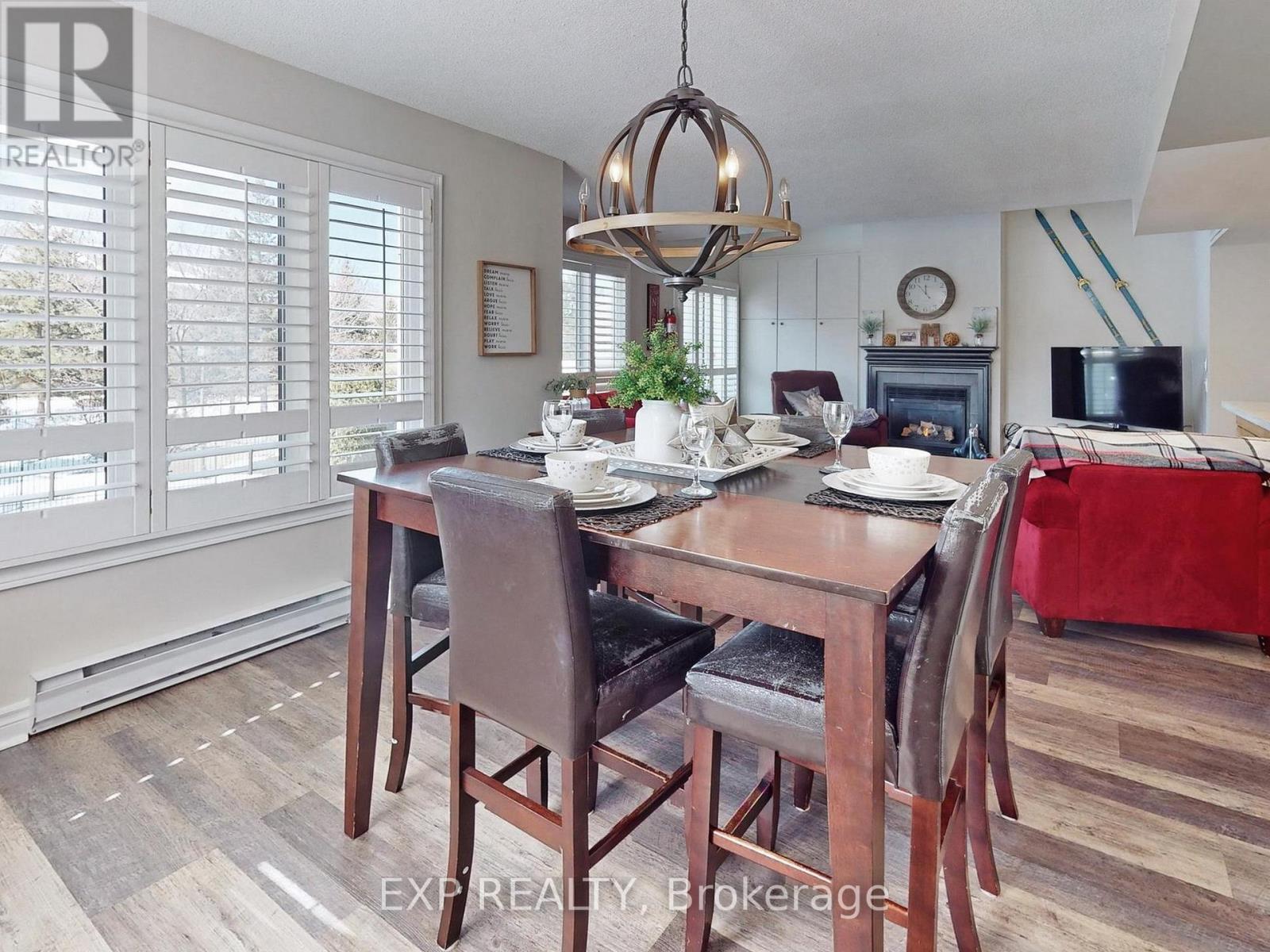 215 - 120 Fairway Court, Blue Mountains, Ontario  L9Y 0P8 - Photo 11 - X12068316