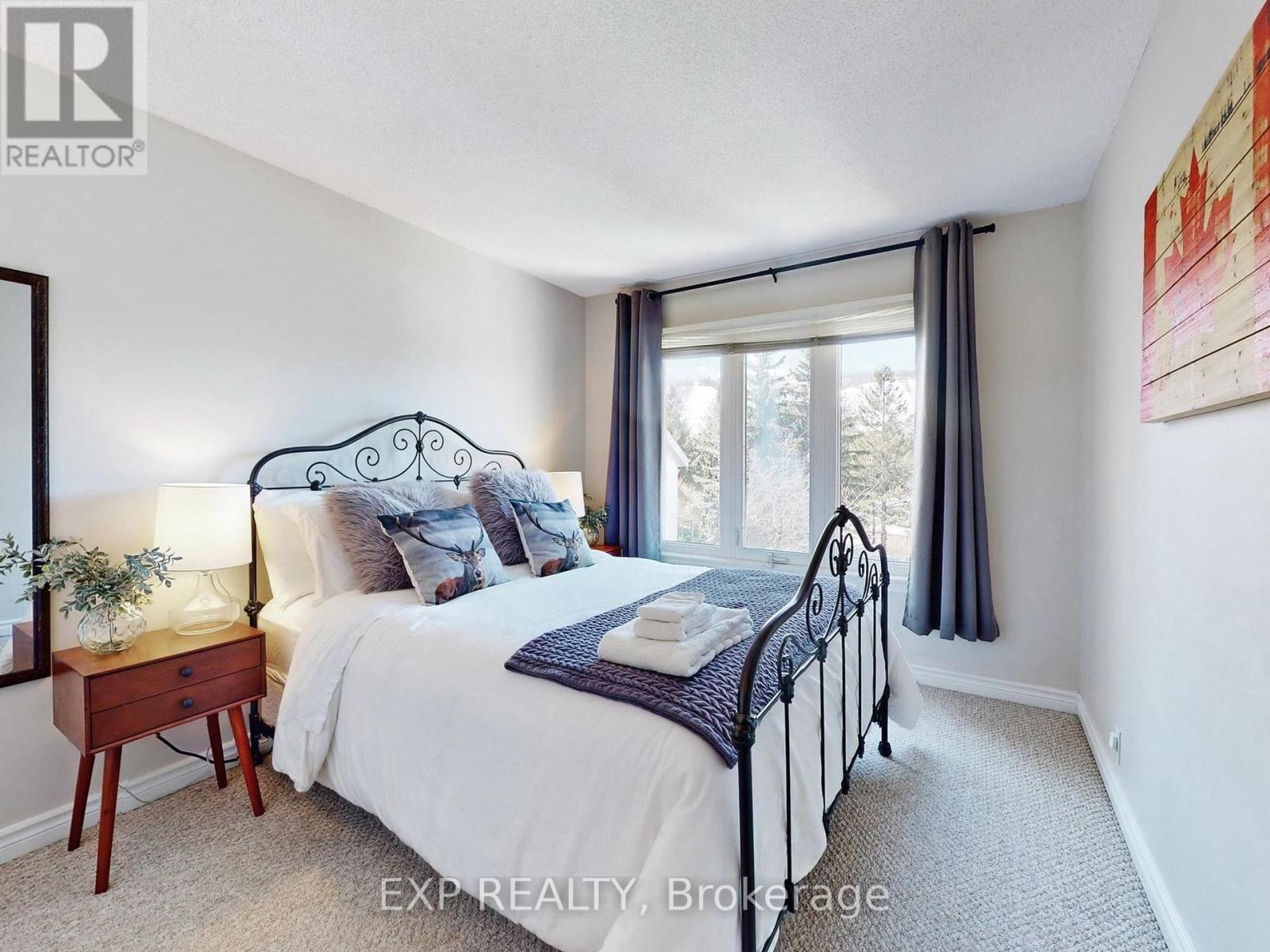 215 - 120 Fairway Court, Blue Mountains, Ontario  L9Y 0P8 - Photo 29 - X12068316