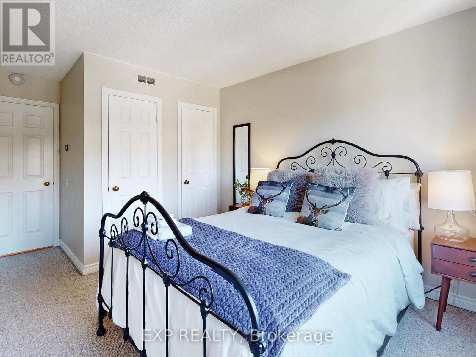 215 - 120 Fairway Court, Blue Mountains, Ontario  L9Y 0P8 - Photo 30 - X12068316