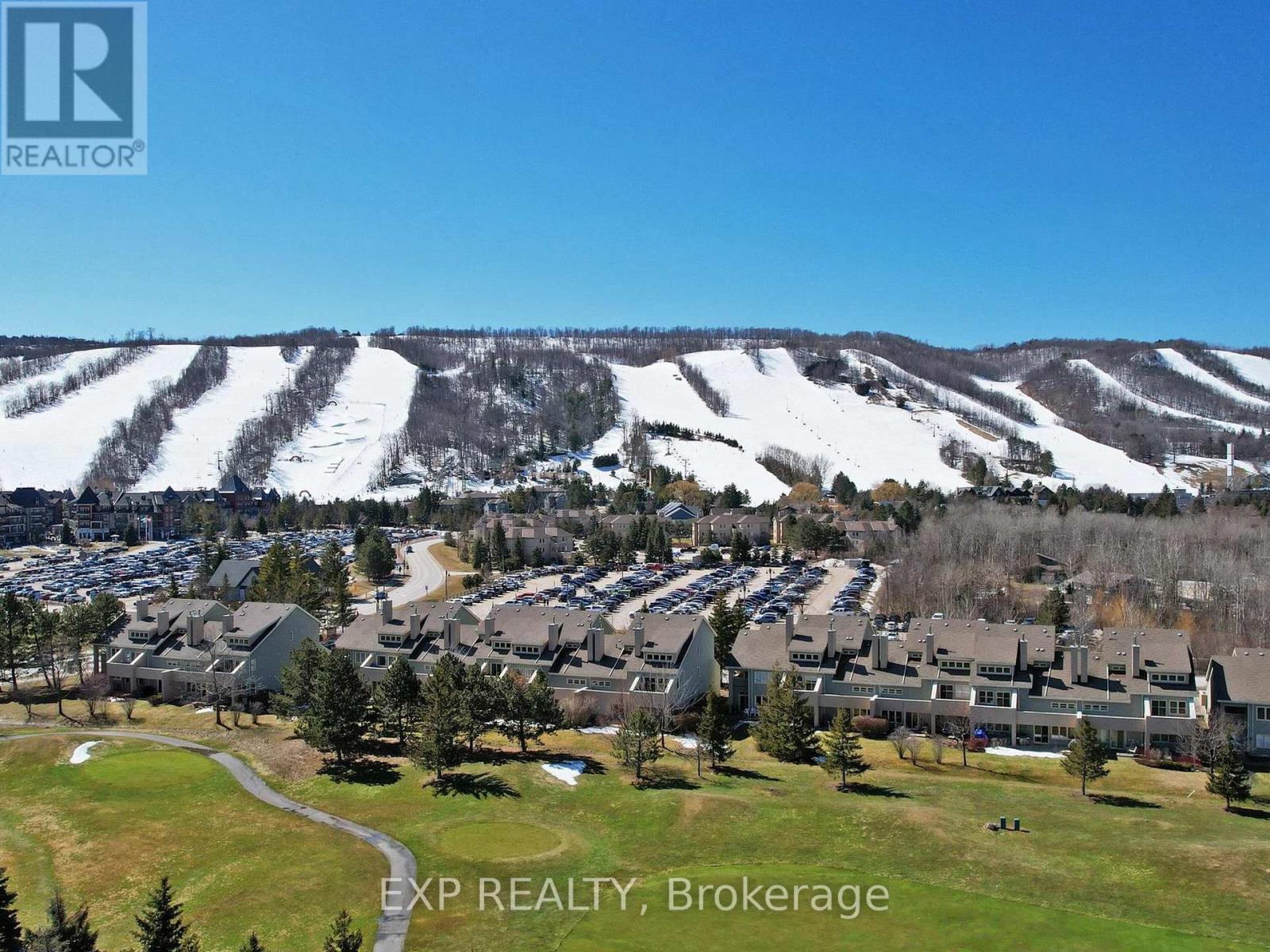 215 - 120 Fairway Court, Blue Mountains, Ontario  L9Y 0P8 - Photo 37 - X12068316