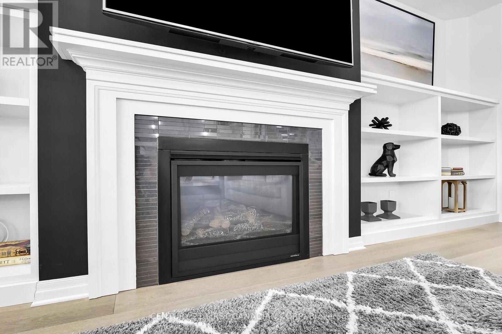 1543 Moe Norman Place, London South, Ontario  N6K 5R5 - Photo 9 - X12068357