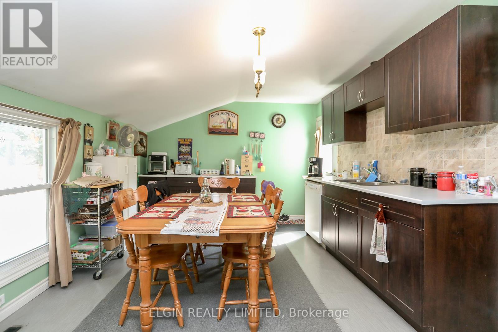 67-69 Elizabeth Street, St. Thomas, Ontario  N5R 2X3 - Photo 15 - X12068403