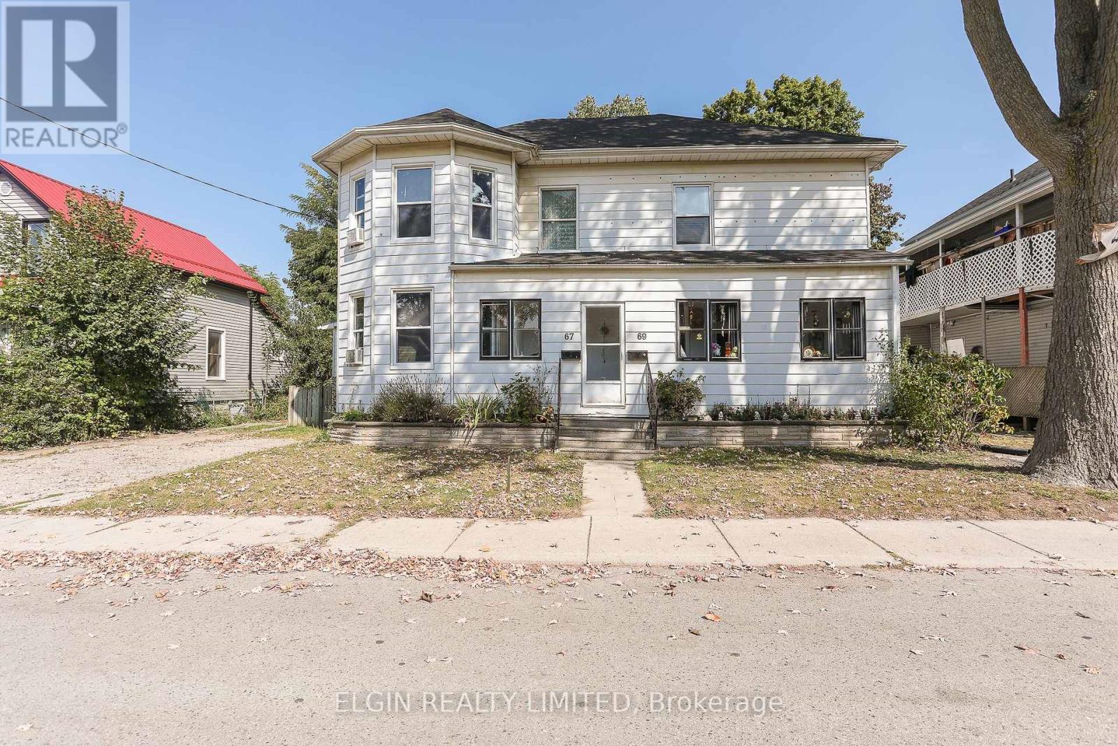 67-69 Elizabeth Street, St. Thomas, Ontario  N5R 2X3 - Photo 2 - X12068403