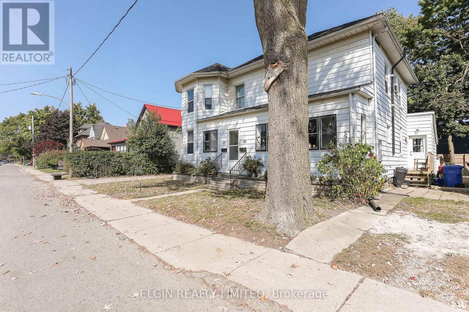67-69 Elizabeth Street, St. Thomas, Ontario  N5R 2X3 - Photo 3 - X12068403