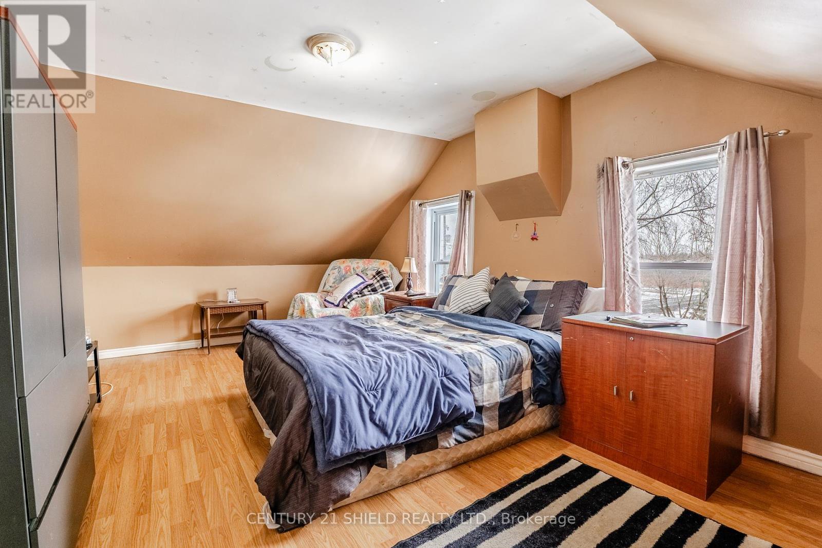 16615 Duff's Corners Road, North Stormont, Ontario  K0C 1V0 - Photo 19 - X12068346
