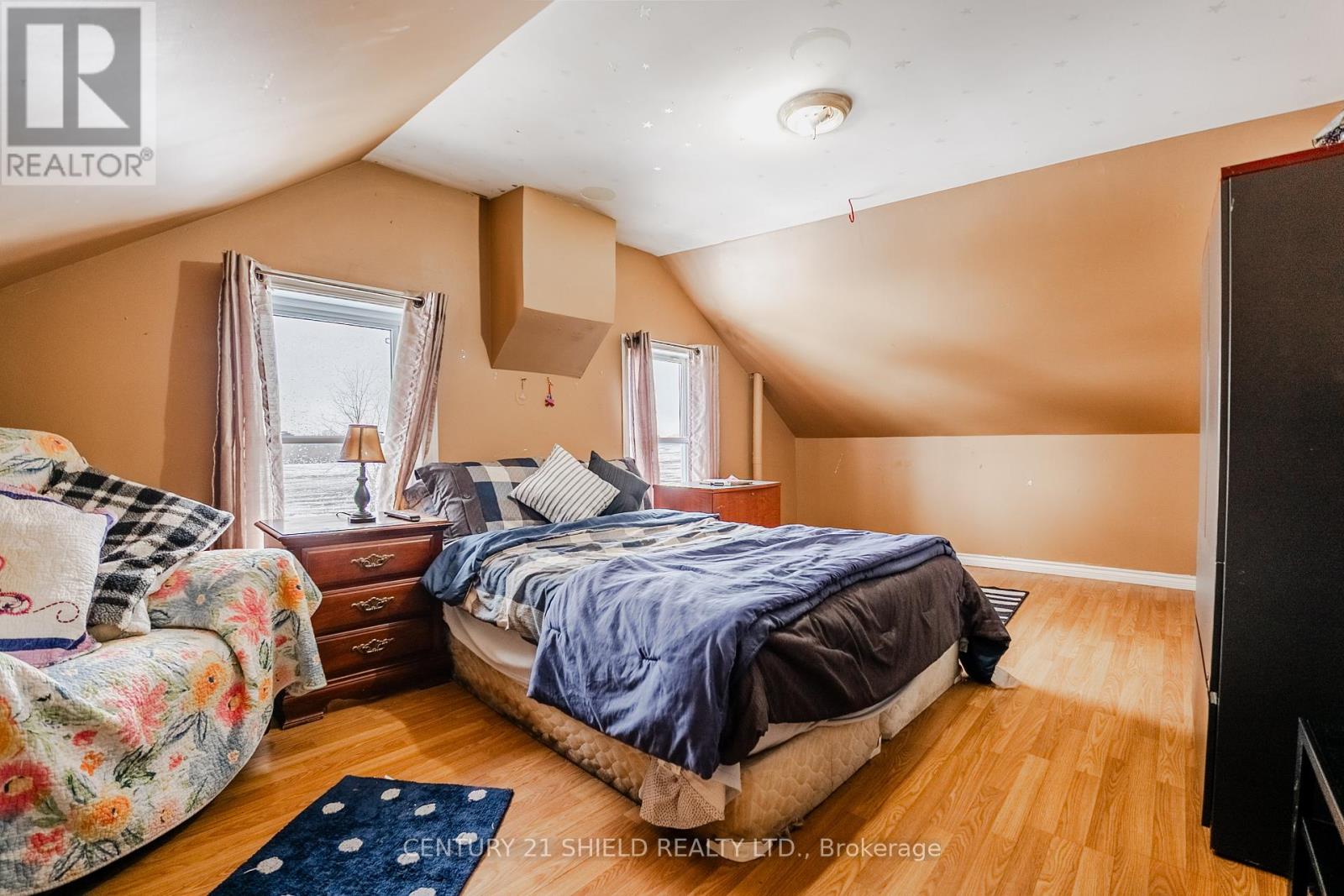 16615 Duff's Corners Road, North Stormont, Ontario  K0C 1V0 - Photo 20 - X12068346