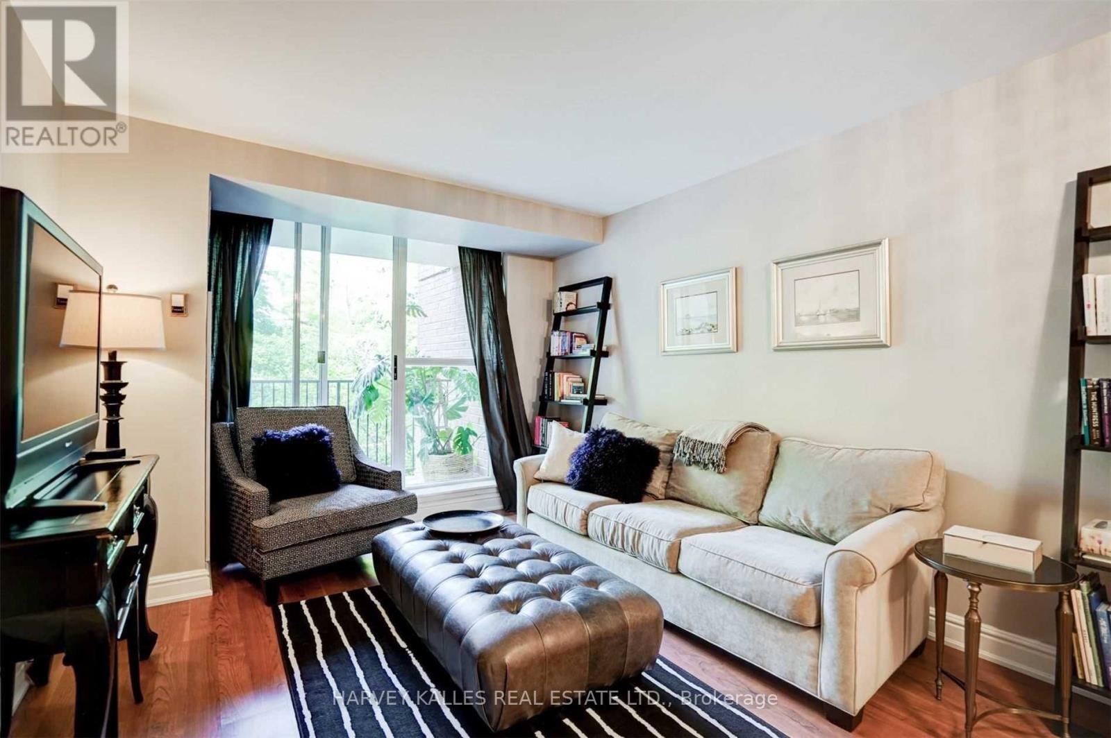 210 - 260 Merton Street, Toronto, Ontario  M4S 3G2 - Photo 13 - C12068367