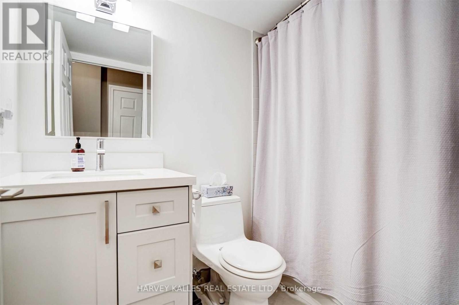 210 - 260 Merton Street, Toronto, Ontario  M4S 3G2 - Photo 18 - C12068367
