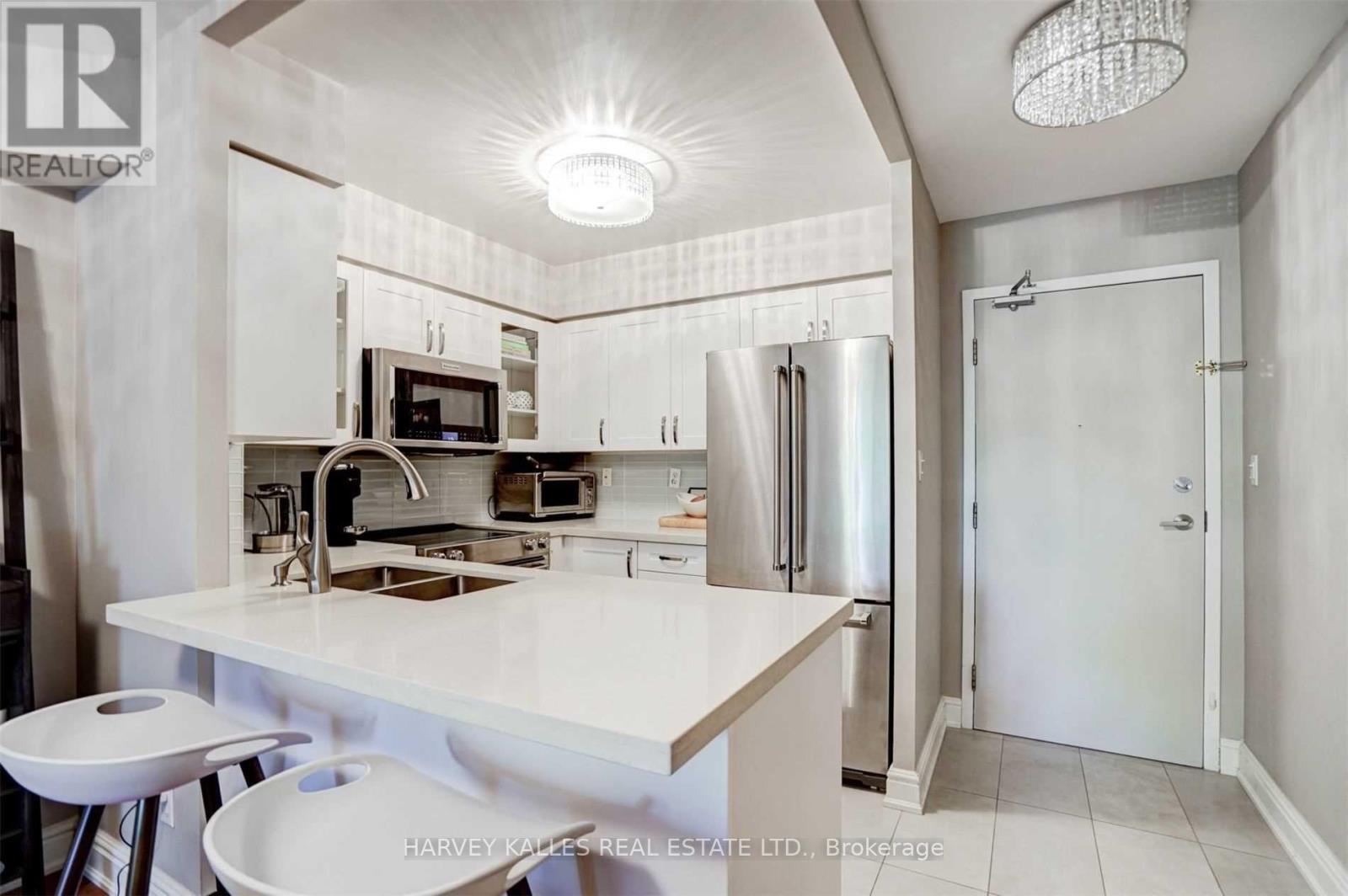 210 - 260 Merton Street, Toronto, Ontario  M4S 3G2 - Photo 6 - C12068367