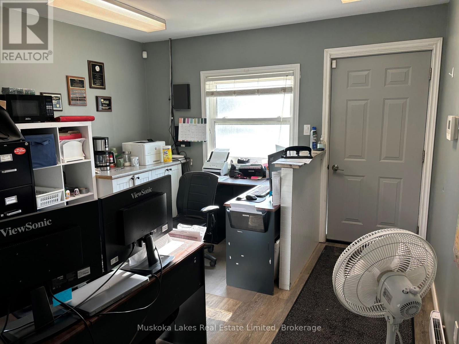 1218 Rosewarne Dr Pvt Drive, Bracebridge, Ontario  P1L 0H7 - Photo 3 - X12059601