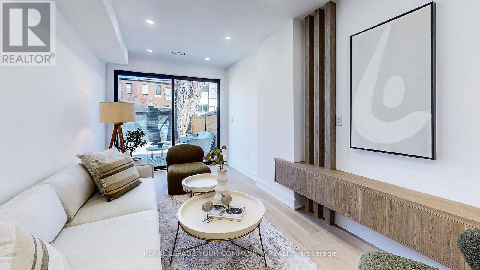 32 Endean Avenue, Toronto (South Riverdale), Ontario  M4M 1W6 - Photo 4 - E12068422