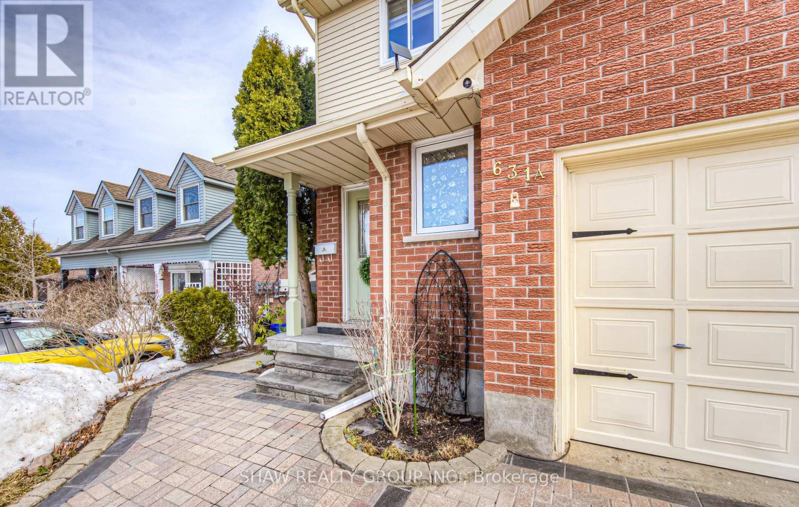 A - 631 Pinerow Crescent, Waterloo, Ontario  N2T 2K8 - Photo 3 - X12068365
