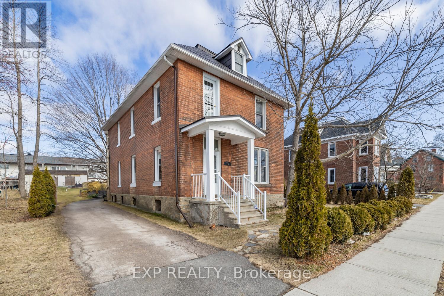 Property at 71 HIGH STREET image 3