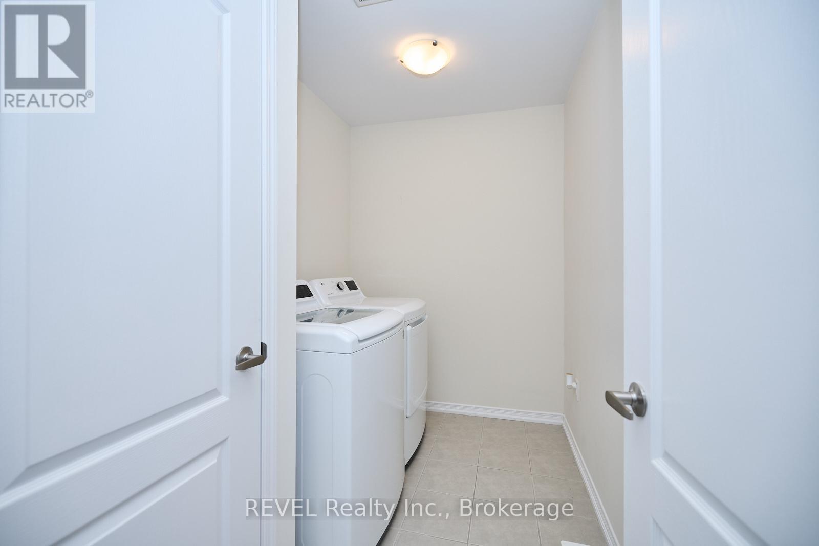 8767 Sourgum Avenue, Niagara Falls (Brown), Ontario  L2H 3S3 - Photo 23 - X12068482