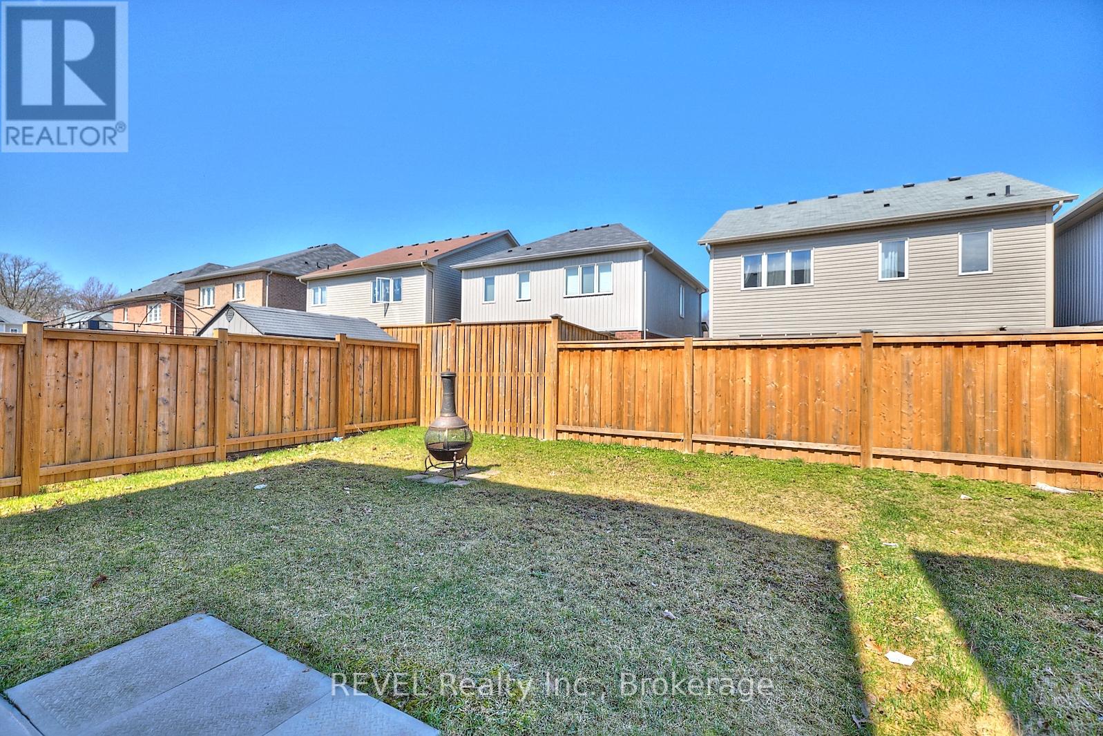 8767 Sourgum Avenue, Niagara Falls (Brown), Ontario  L2H 3S3 - Photo 24 - X12068482