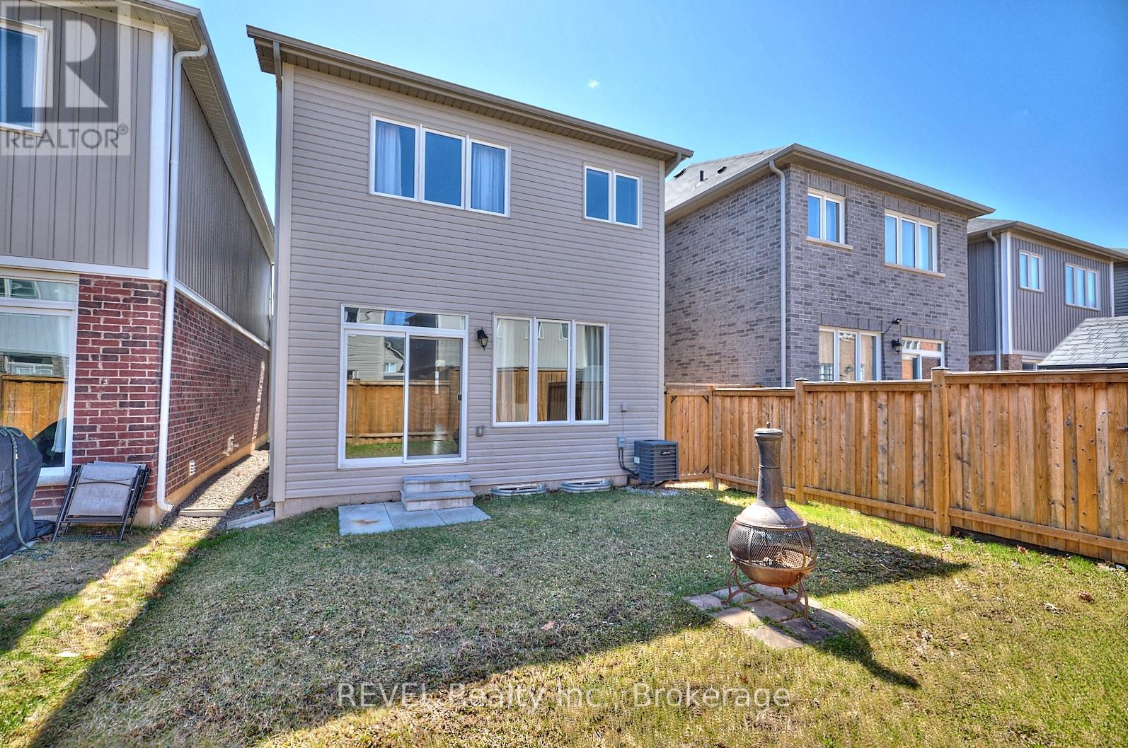 8767 Sourgum Avenue, Niagara Falls (Brown), Ontario  L2H 3S3 - Photo 25 - X12068482