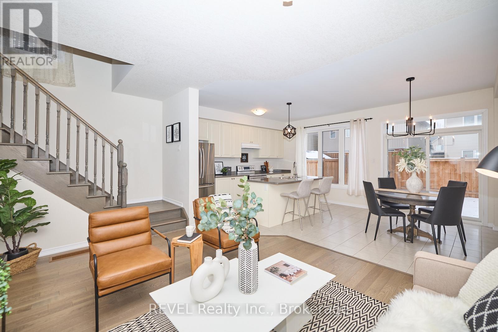 8767 Sourgum Avenue, Niagara Falls (Brown), Ontario  L2H 3S3 - Photo 3 - X12068482