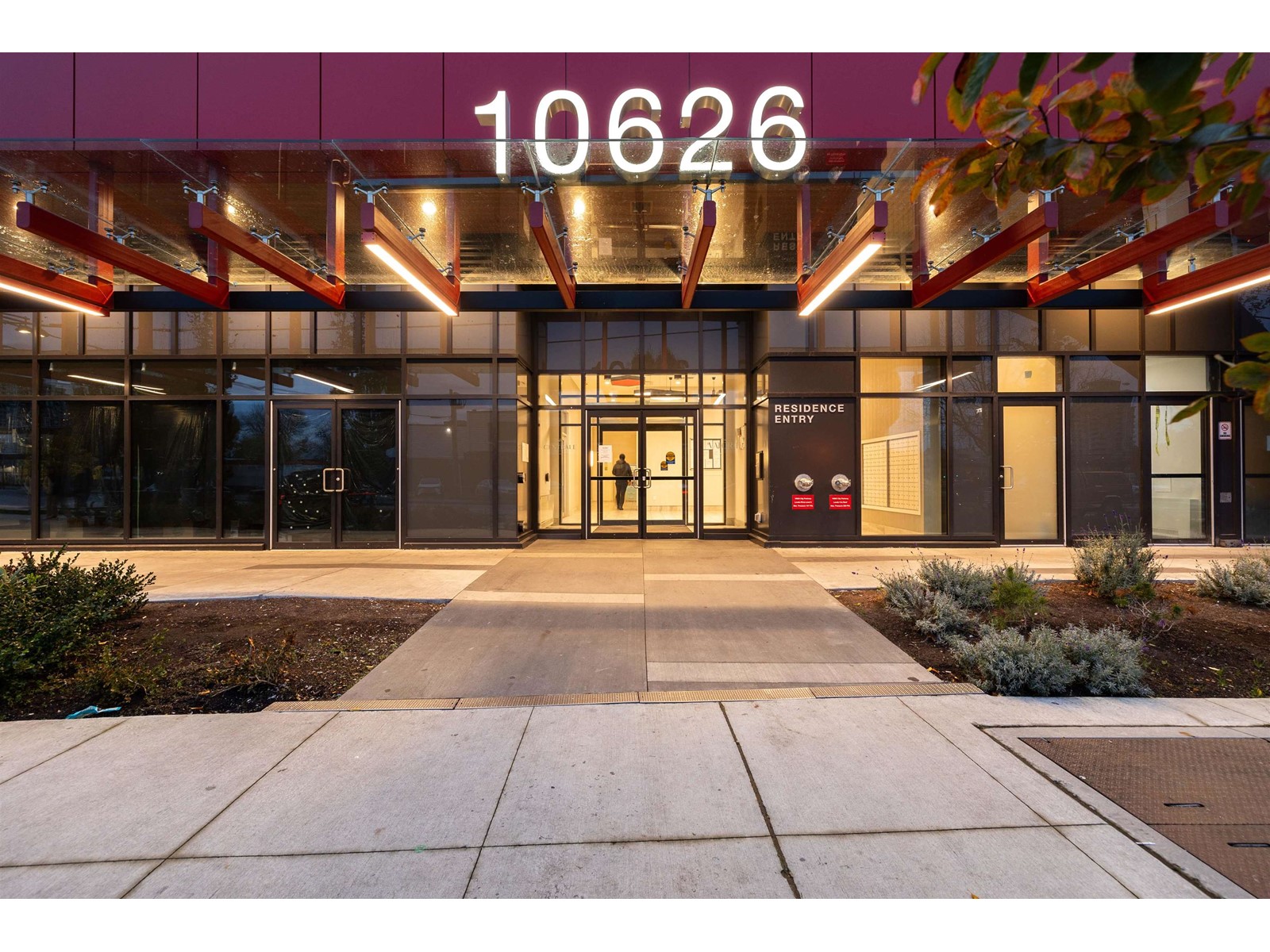 2010 10626 City Parkway, Surrey, British Columbia  V3T 0S3 - Photo 23 - R2987476