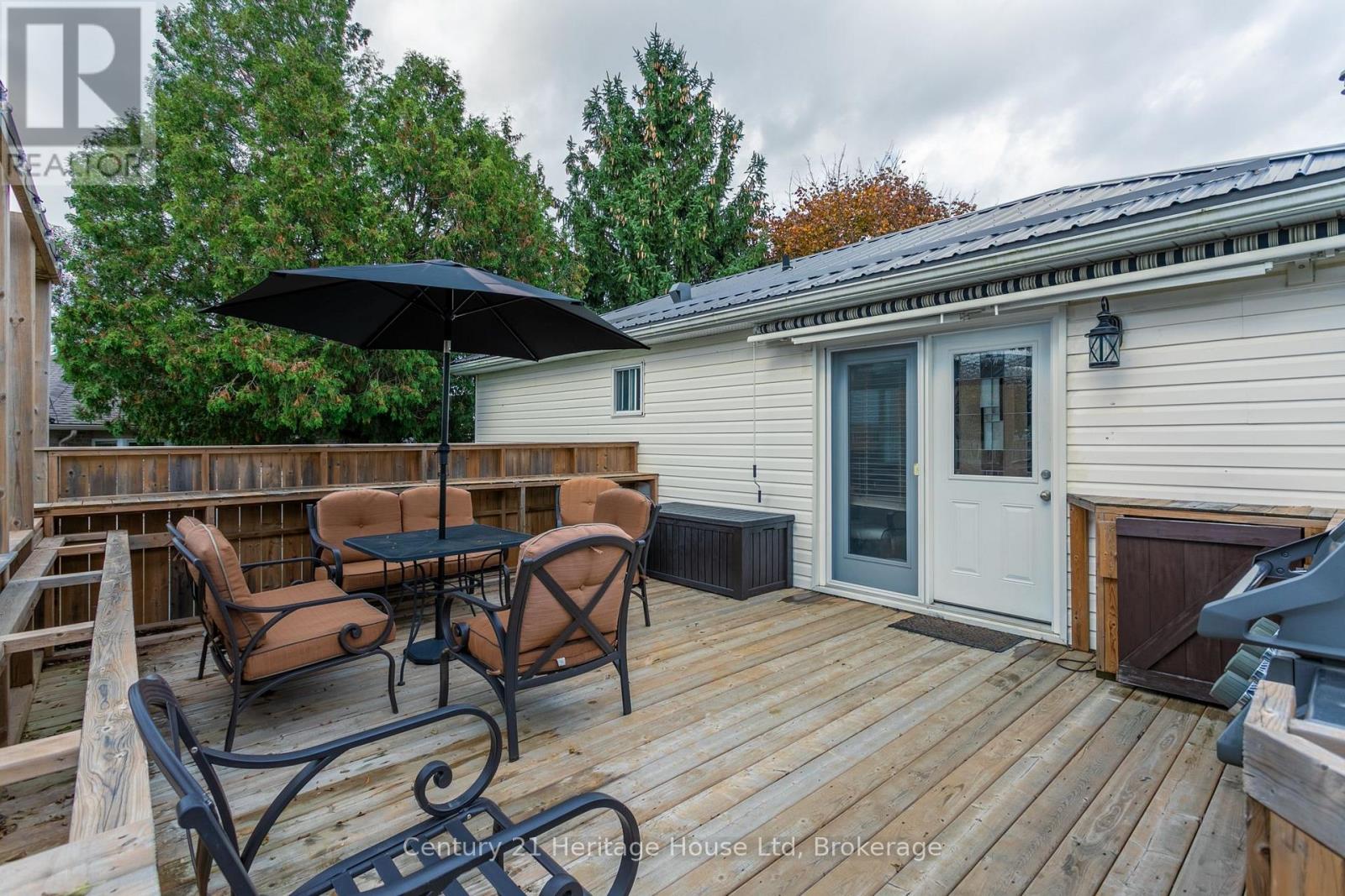 28 Anderson Street, Woodstock, Ontario  N4S 8X1 - Photo 28 - X12068487