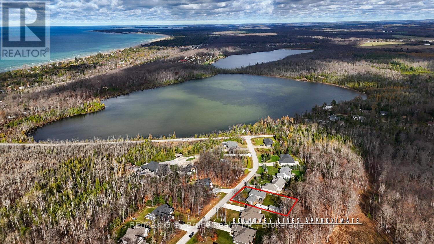18 Walker Way, South Bruce Peninsula, Ontario  N0H 2G0 - Photo 2 - X12068489