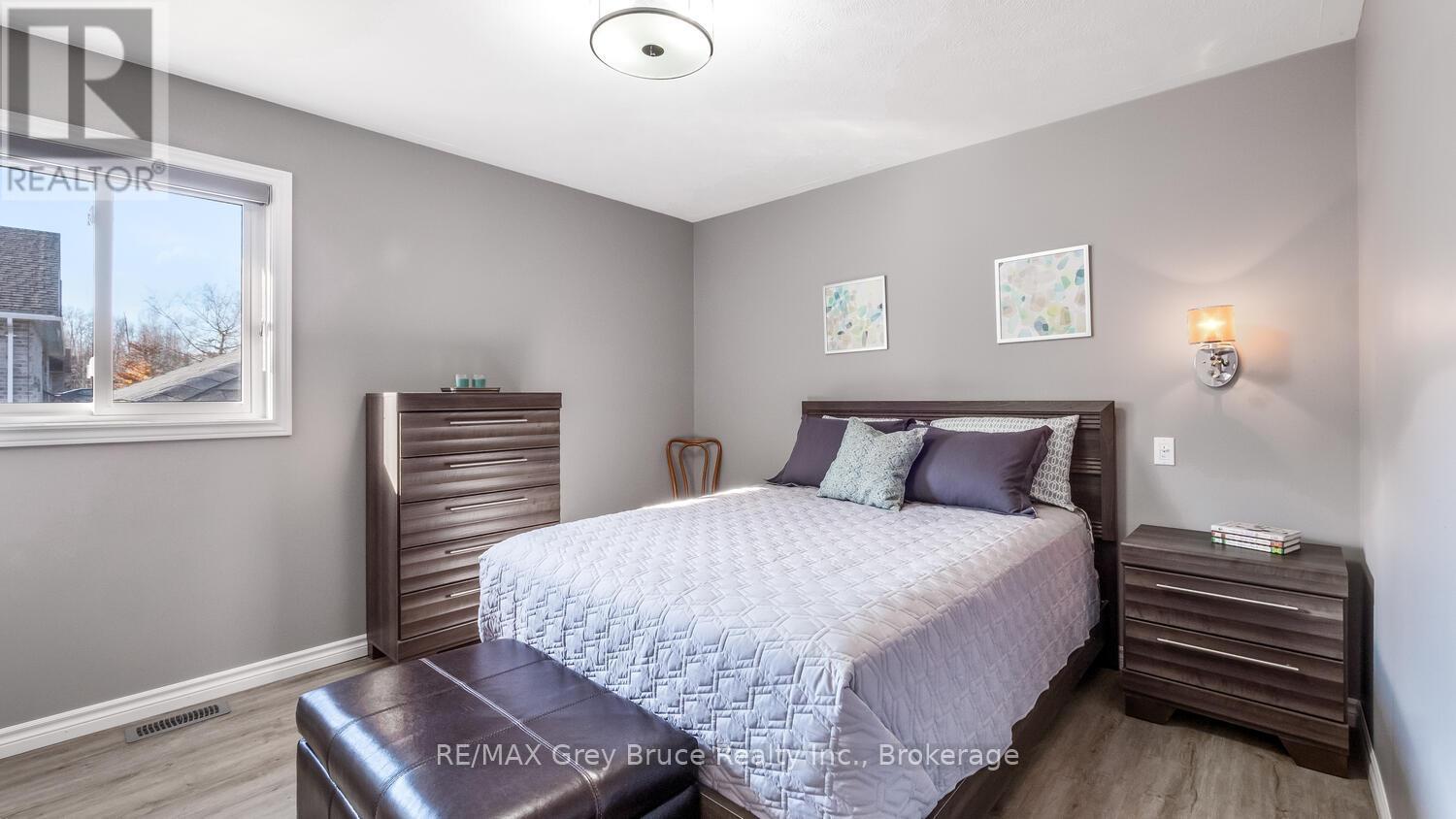 18 Walker Way, South Bruce Peninsula, Ontario  N0H 2G0 - Photo 22 - X12068489