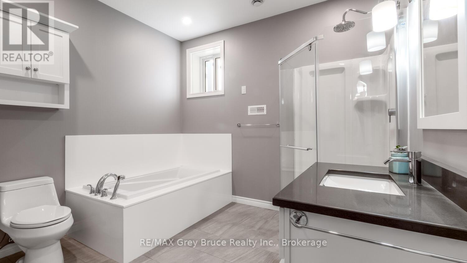 18 Walker Way, South Bruce Peninsula, Ontario  N0H 2G0 - Photo 27 - X12068489